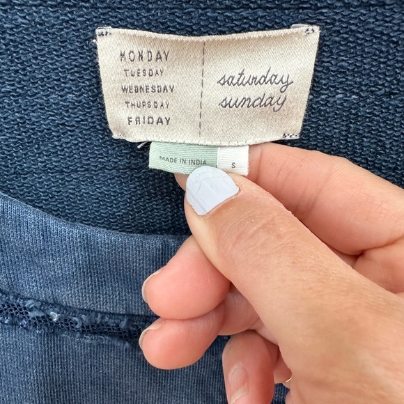 Saturday Sunday brand from Anthropology. Navy blue. Sz: Sm. - Picture 6 of 7